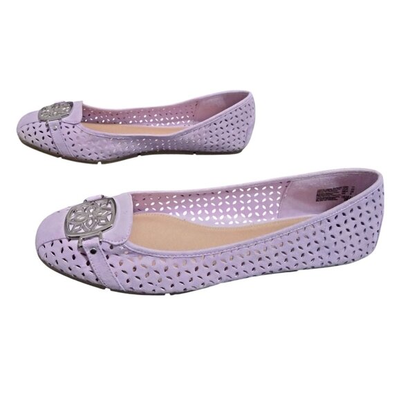 Christian Siriano Size 11 Flats Womens Lavender Laser-Cut Silver Buckle Detail - Picture 4 of 8